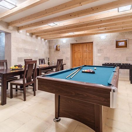 Luxury Stone Villa Nevija 2022 Private Villa Milna  Exterior photo