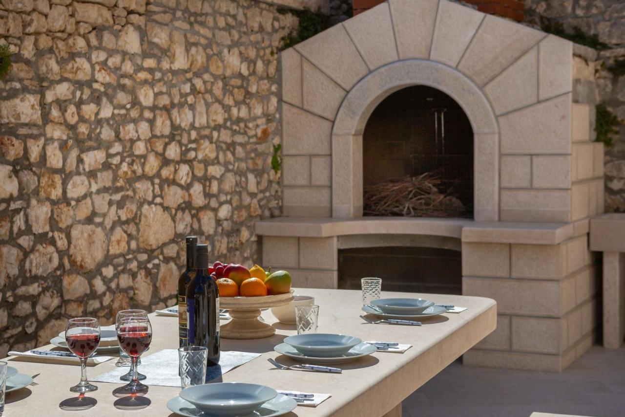 Luxury Stone Villa Nevija 2022 Private Villa Milna  Exterior photo
